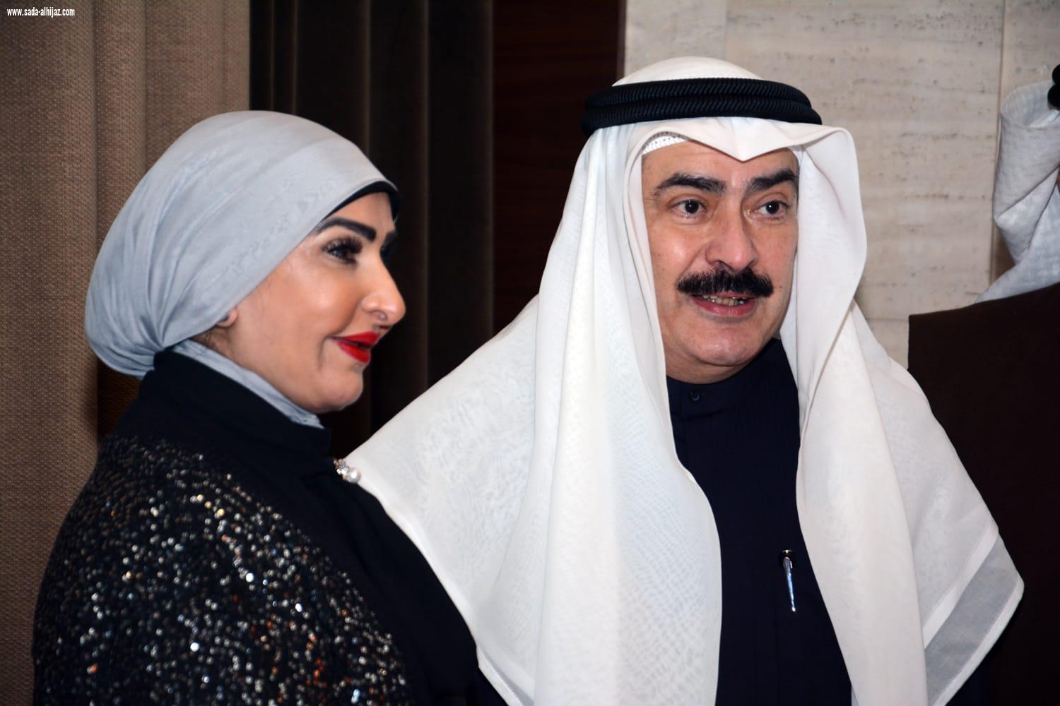 الشيخة انتصار الصباح تجمع شعراء الخليج في ( نعم صباح )